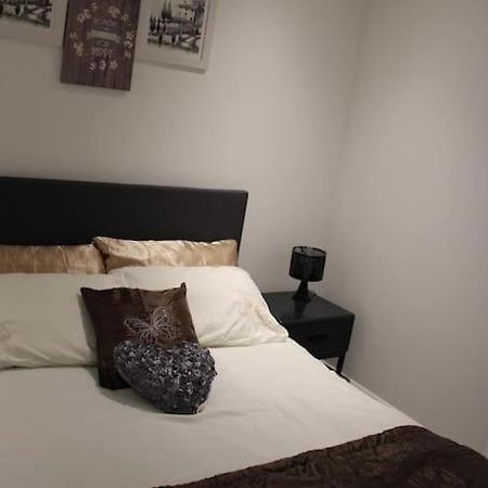 Amazing Luxury One Bedroom Apartment In The Heart Of Preston Preston  Exterior photo