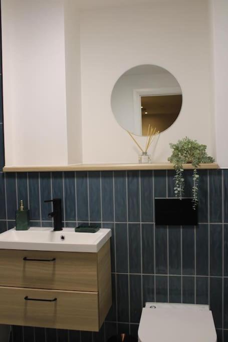 Amazing Luxury One Bedroom Apartment In The Heart Of Preston Preston  Exterior photo